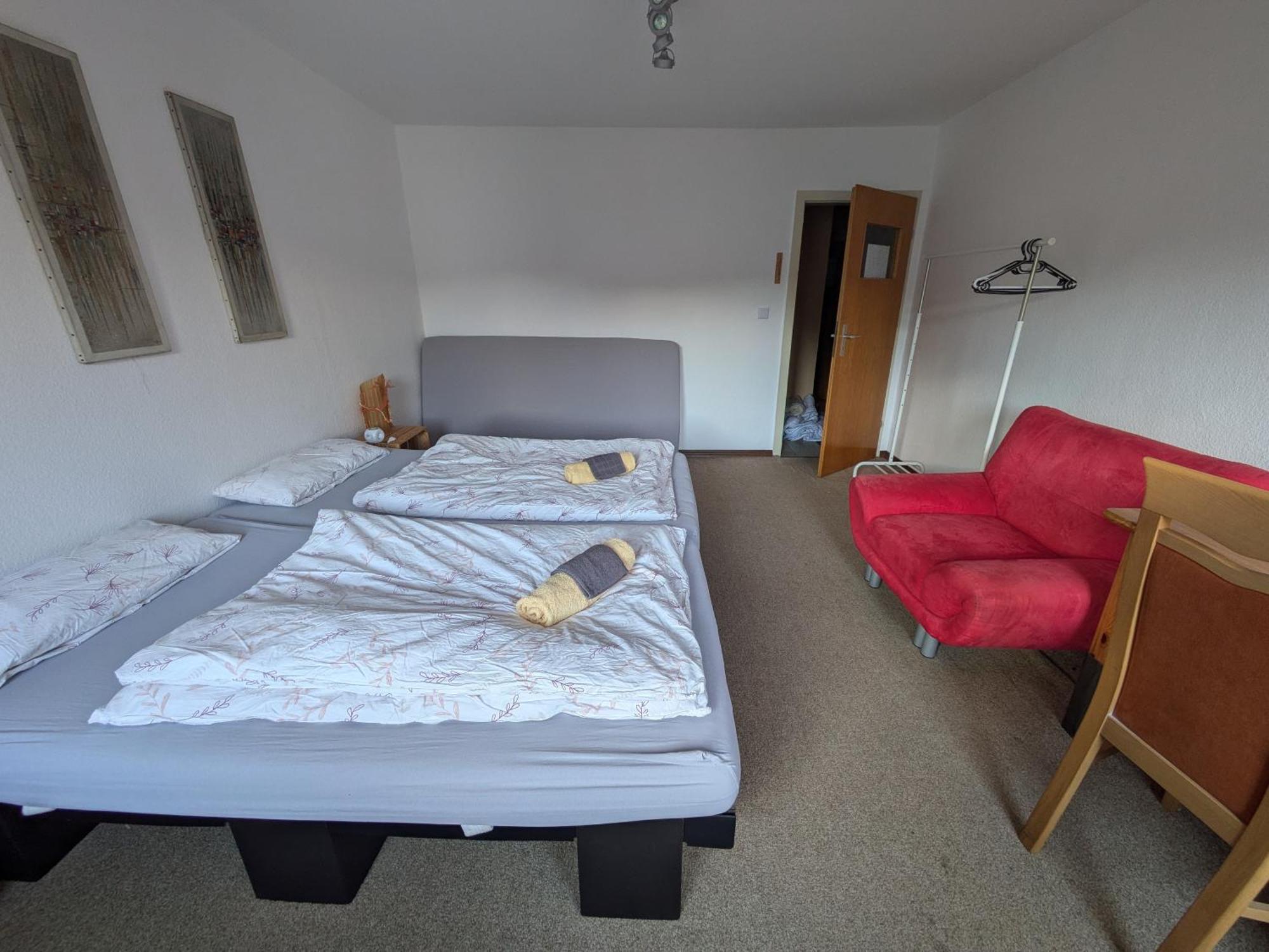 Monkey Factory - Mini Home-Stay Hostel トラーベン・トラールバッハ 部屋 写真